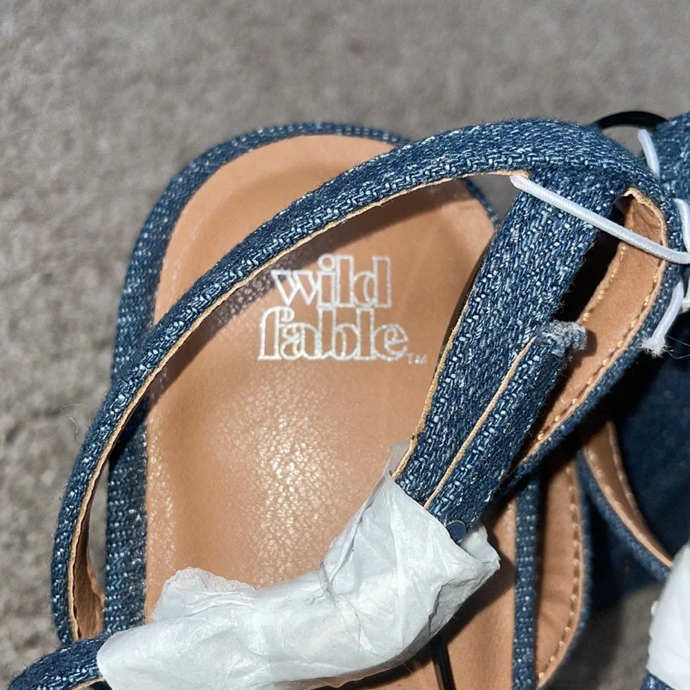 - 2/$30 Wild Fable Alessia jean platform block heels size 8.5